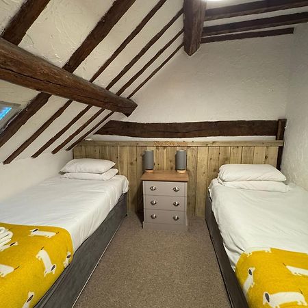 Villa The Barn At Geufron Farm - Dog Friendly - Nr Tywyn Bryn-crug Exterior foto